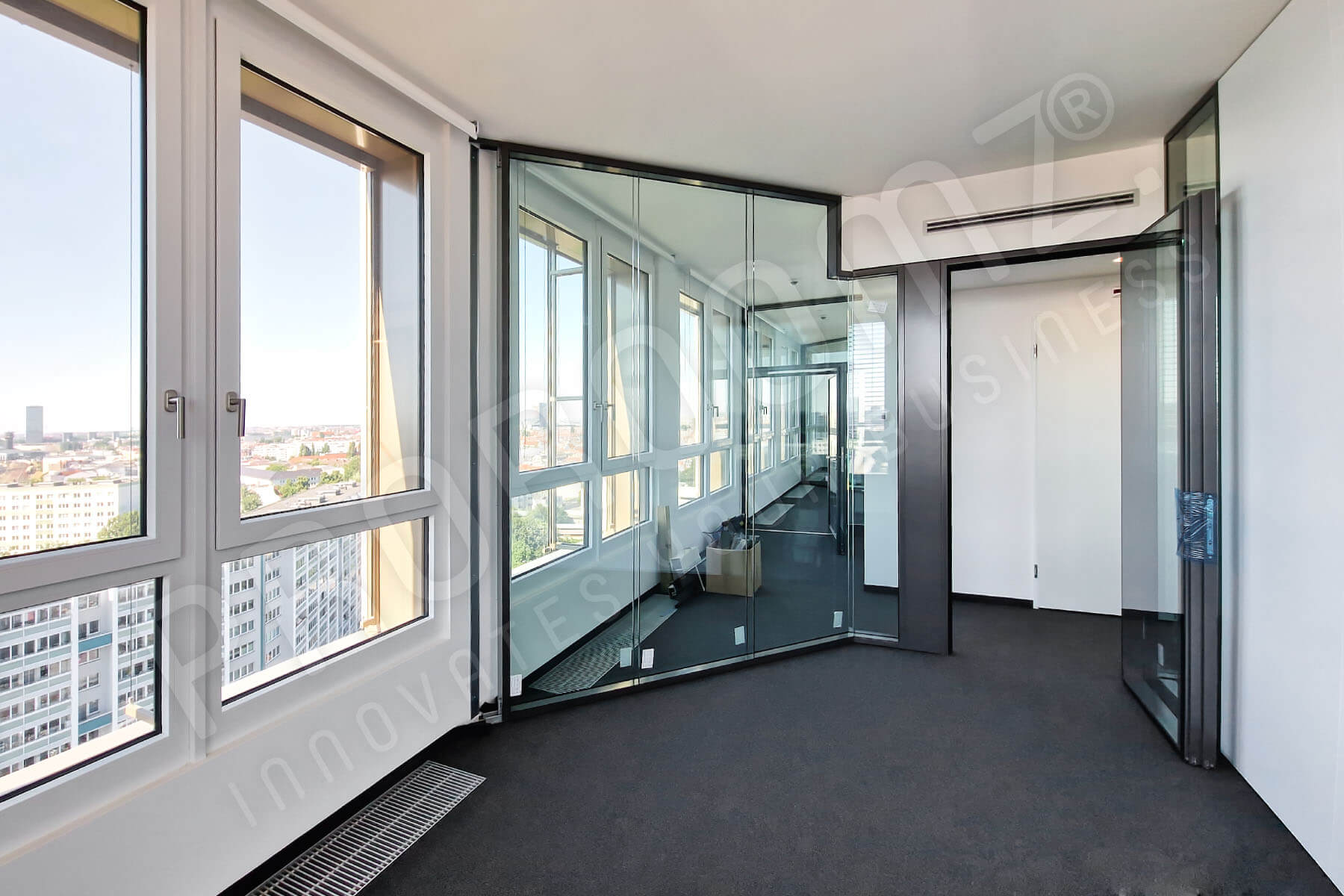Panorama mit XL-Glastür
